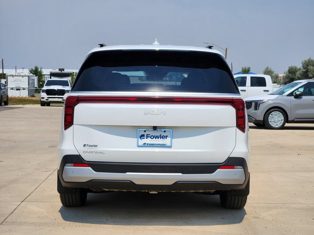 Certified 2025 Kia Carnival EX FWD image 6