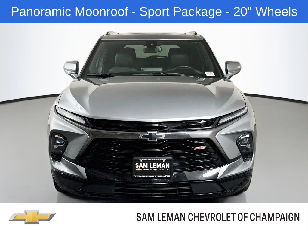 Used 2025 Chevrolet Blazer RS w/ LPO, 'HIT The Road' Package AWD/4WD image 2