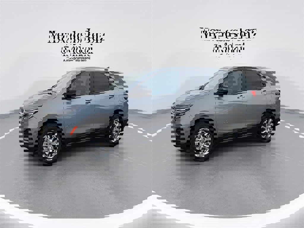 Used 2023 Chevrolet Equinox LS w/ LS Convenience Package image 4