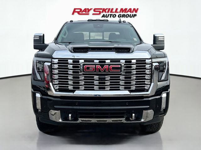 Used 2026 GMC Sierra 2500 Denali w/ Denali Reserve Package image 2