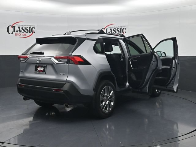 Used 2025 Toyota RAV4 XLE Premium w/ Weather Package image 36