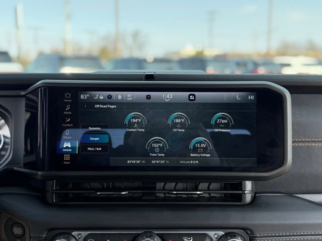 Used 2024 Jeep Gladiator Mojave w/ Convenience Group AWD/4WD image 28