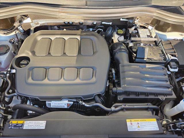New 2026 Volkswagen Tiguan SE R-Line FWD image 16