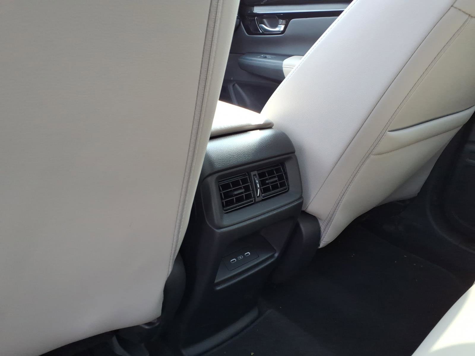 Used 2024 Honda CR-V EX-L image 7