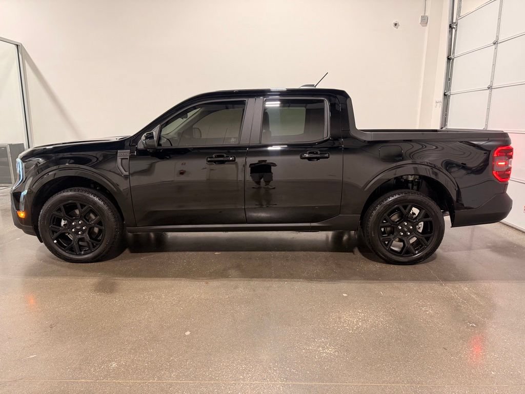 Used 2026 Ford Maverick Lariat w/ Black Appearance Package AWD/4WD image 8
