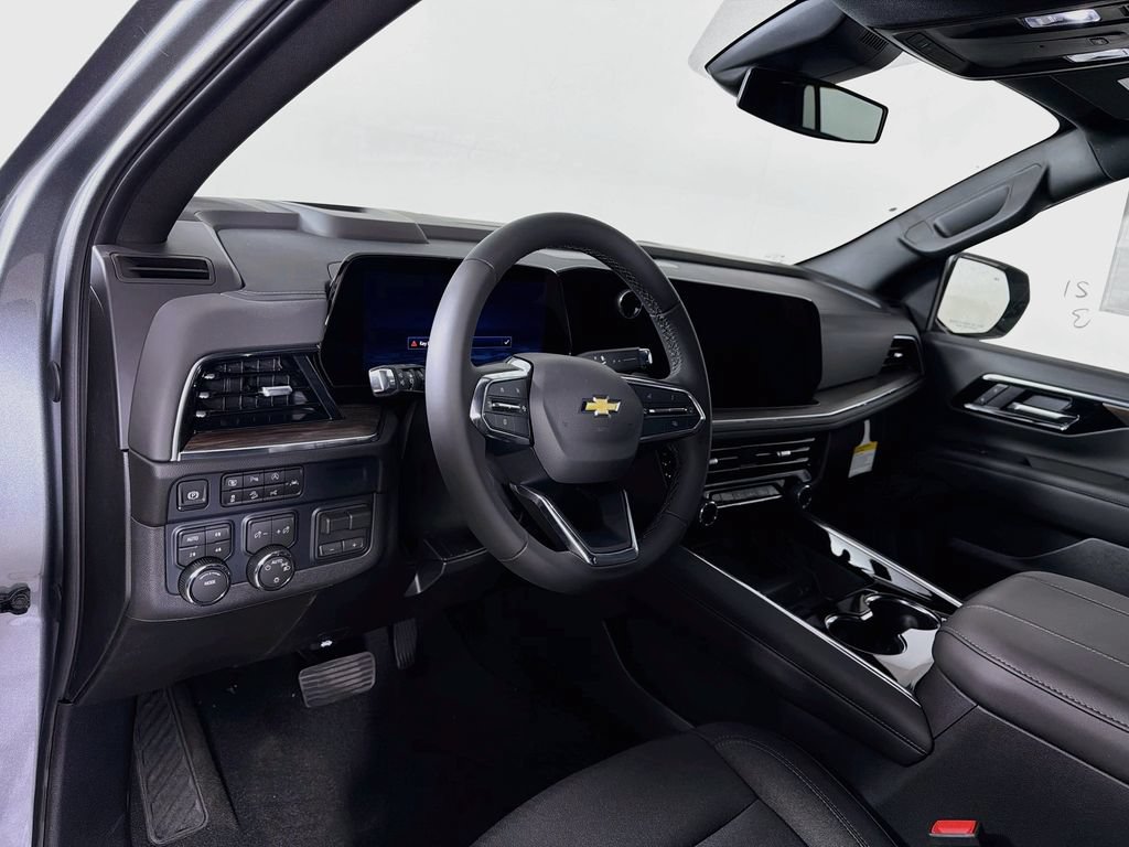 New 2026 Chevrolet Suburban LS w/ Max Trailering Package AWD/4WD image 9