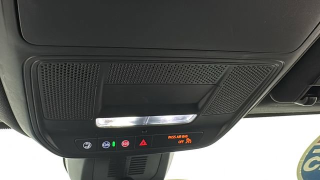 Used 2025 Chevrolet Equinox LT image 30