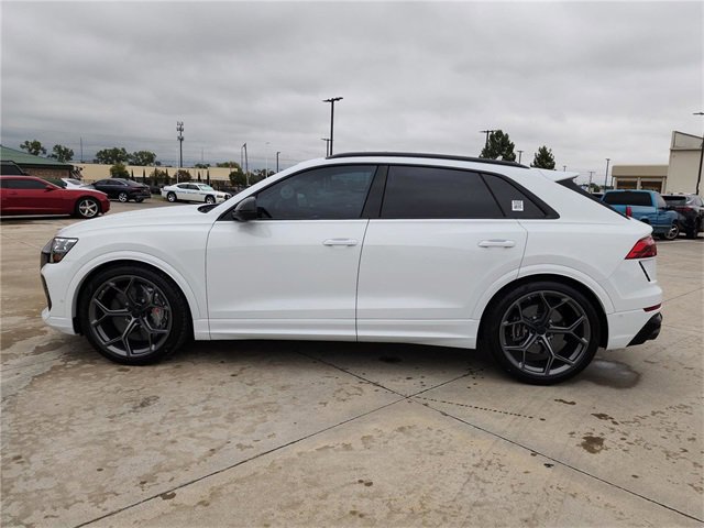 New 2026 Audi RS Q8 performance image 4