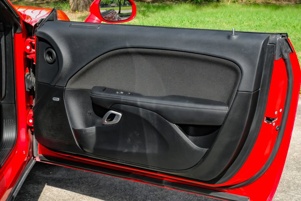 Used 2016 Dodge Challenger R/T Scat Pack RWD image 42