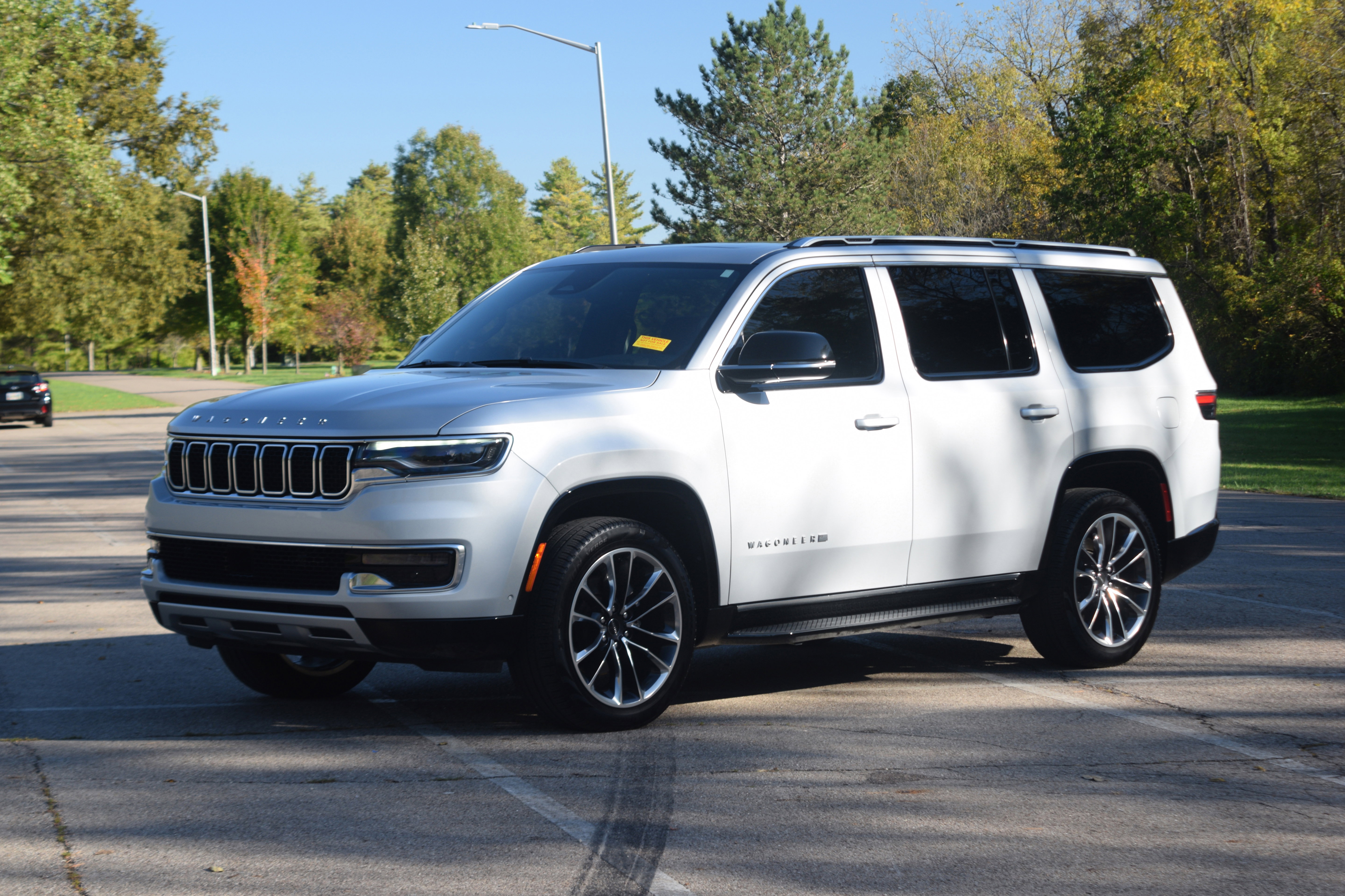 Used 2024 Jeep Wagoneer Series II w/ Premium Group I image 24