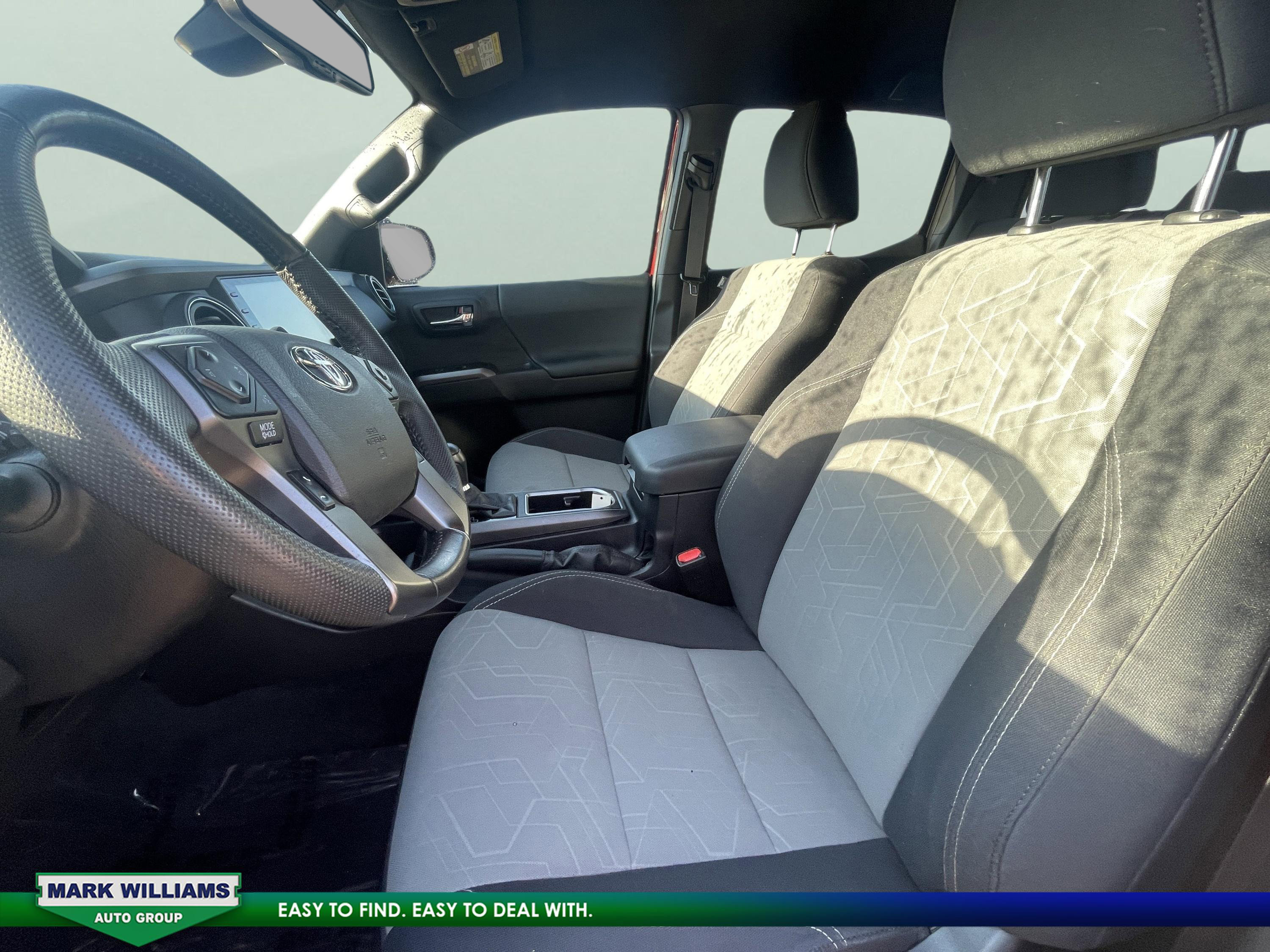 Used 2021 Toyota Tacoma TRD Off-Road image 14