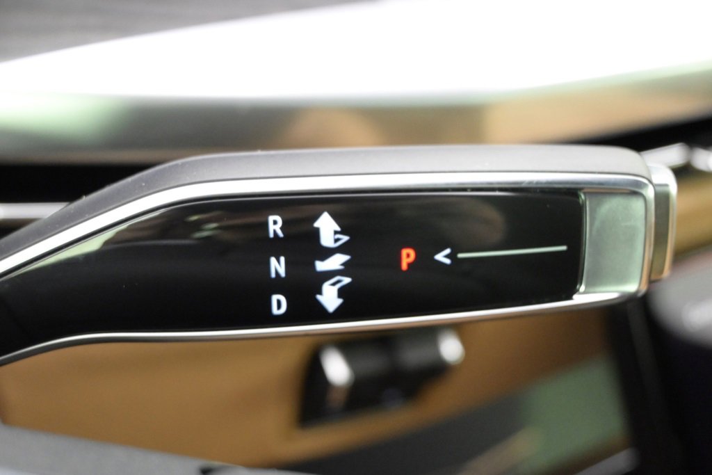New 2026 Cadillac Escalade IQ Sport 2 w/ LPO, ONYX Package image 30
