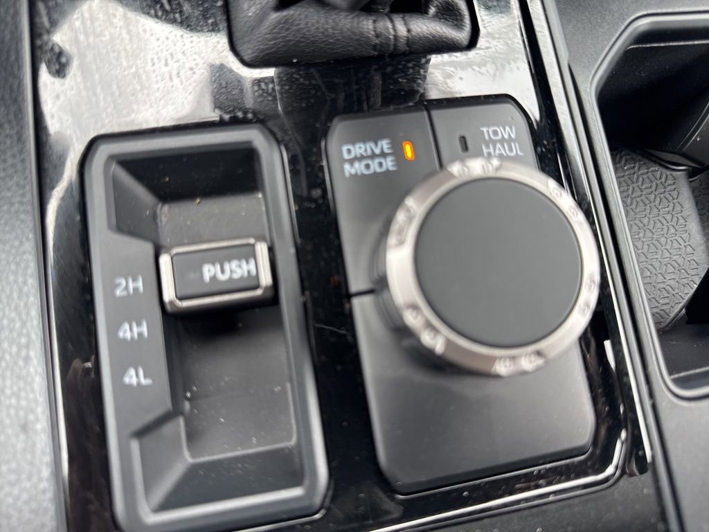 Used 2026 Toyota Tundra SR5 w/ SX Package AWD/4WD image 15