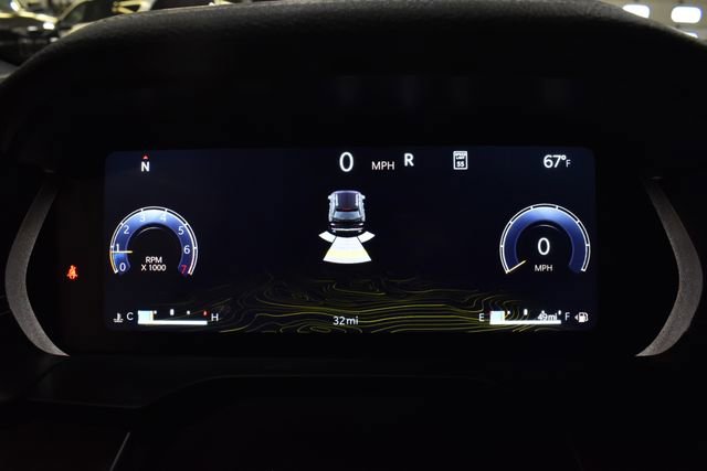 New 2026 Jeep Grand Cherokee Altitude image 14