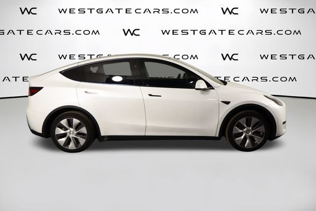 Used 2023 Tesla Model Y 2WD image 51