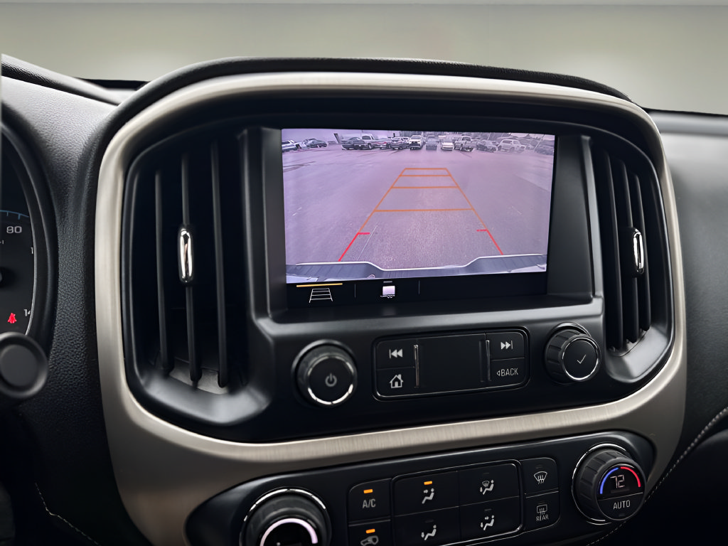 Used 2020 GMC Canyon Denali RWD image 8