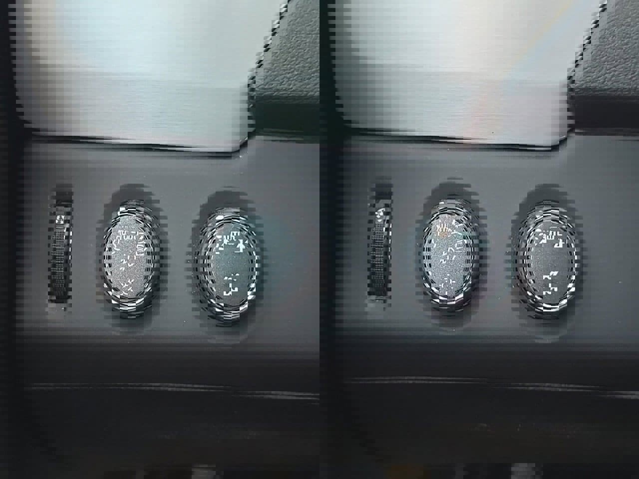 Used 2020 GMC Yukon XL SLT image 25