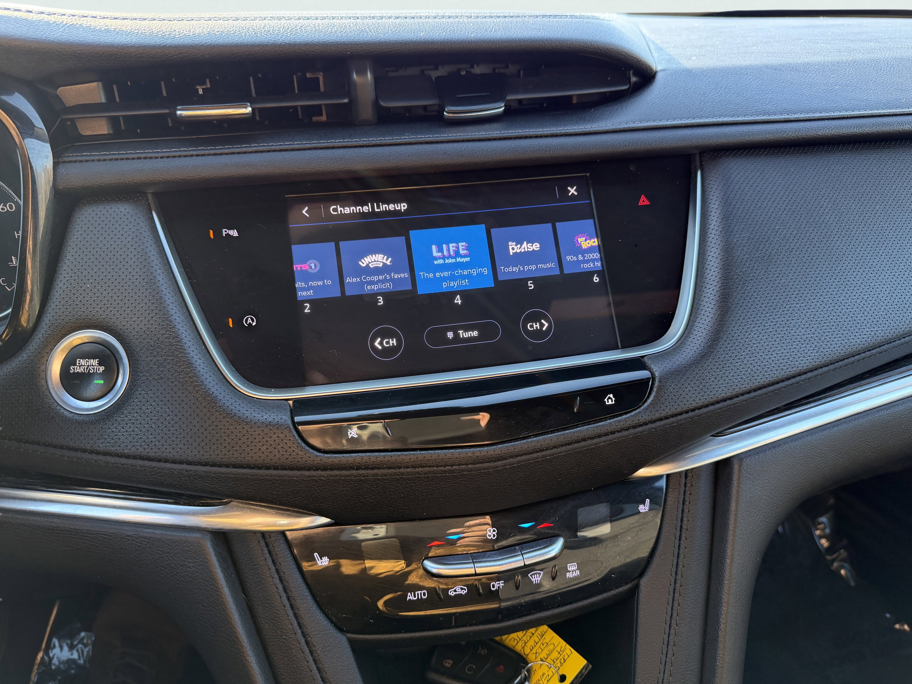 Used 2022 Cadillac XT5 Premium Luxury image 16