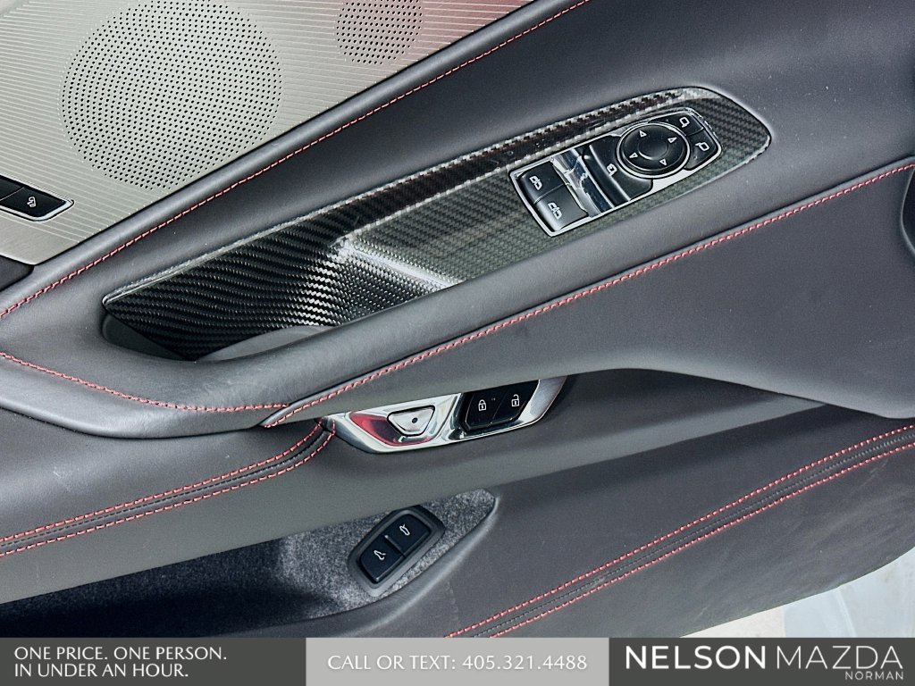 Used 2022 Chevrolet Corvette Stingray Premium Cpe w/ Z51 Performance Package RWD image 21