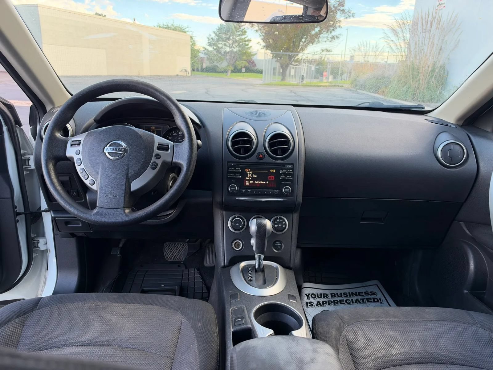 Used 2012 Nissan Rogue SV FWD image 12