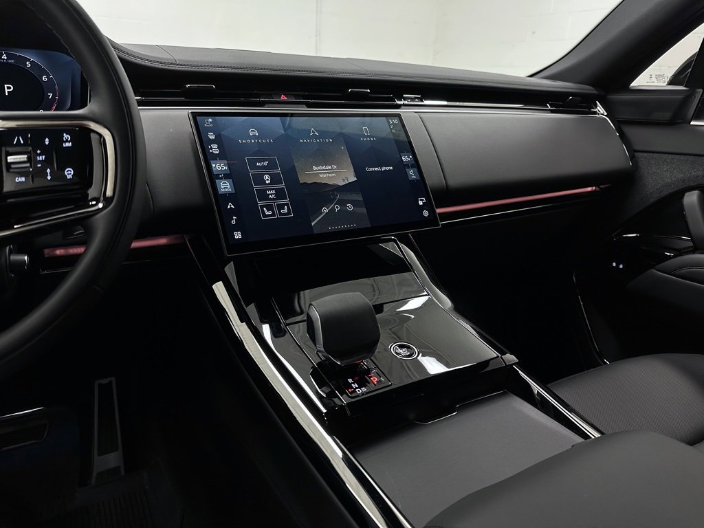 Used 2025 Land Rover Range Rover Sport Dynamic SE image 28