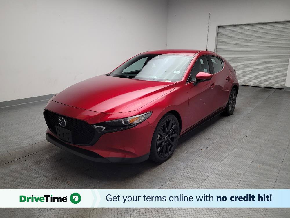 Used 2020 MAZDA MAZDA3 Hatchback w/ Preferred Package FWD image 1