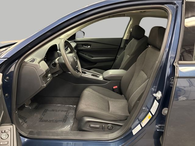 Used 2023 Honda Accord EX image 9