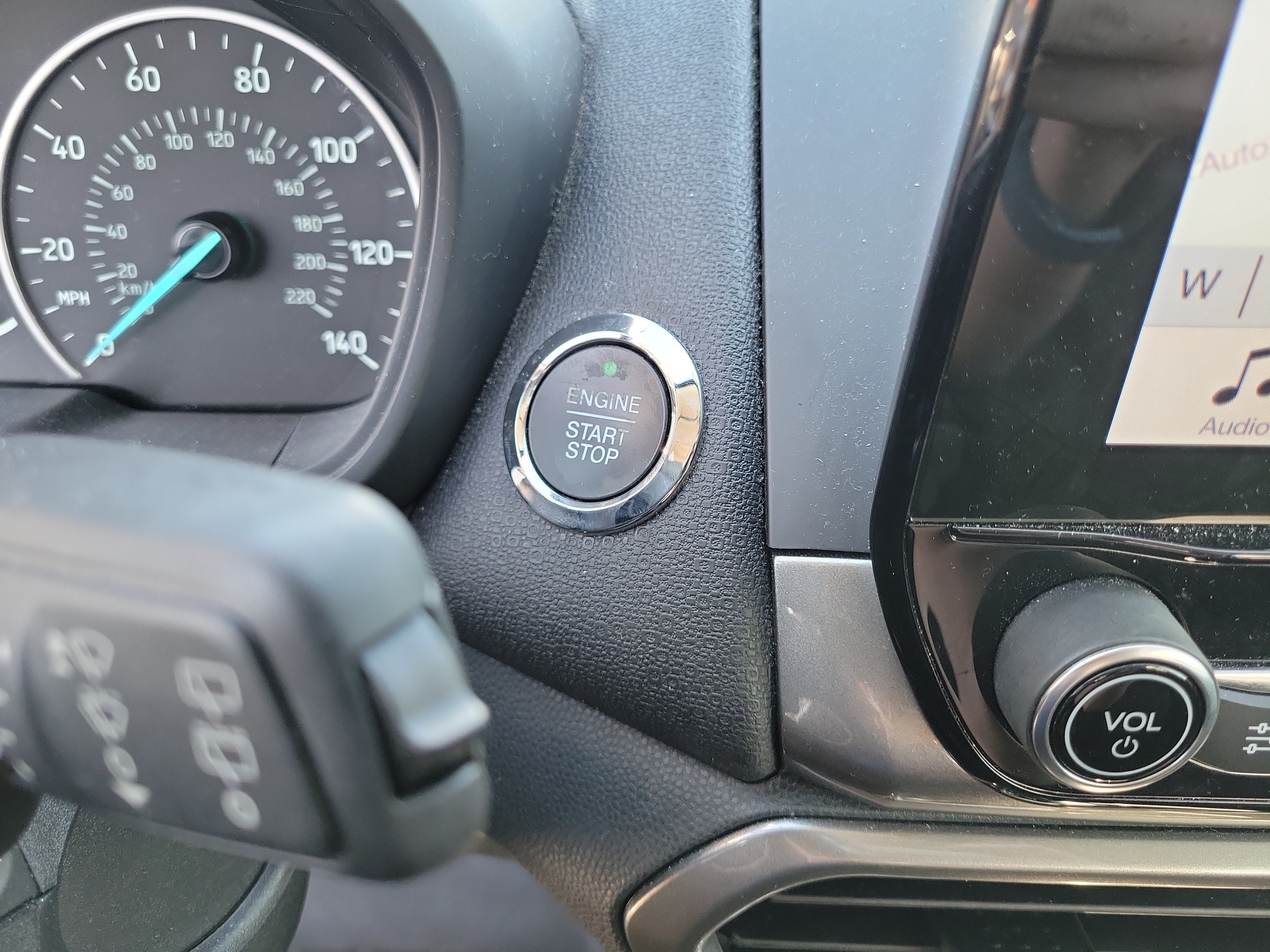 Used 2018 Ford EcoSport SE w/ SE Convenience Package FWD image 24