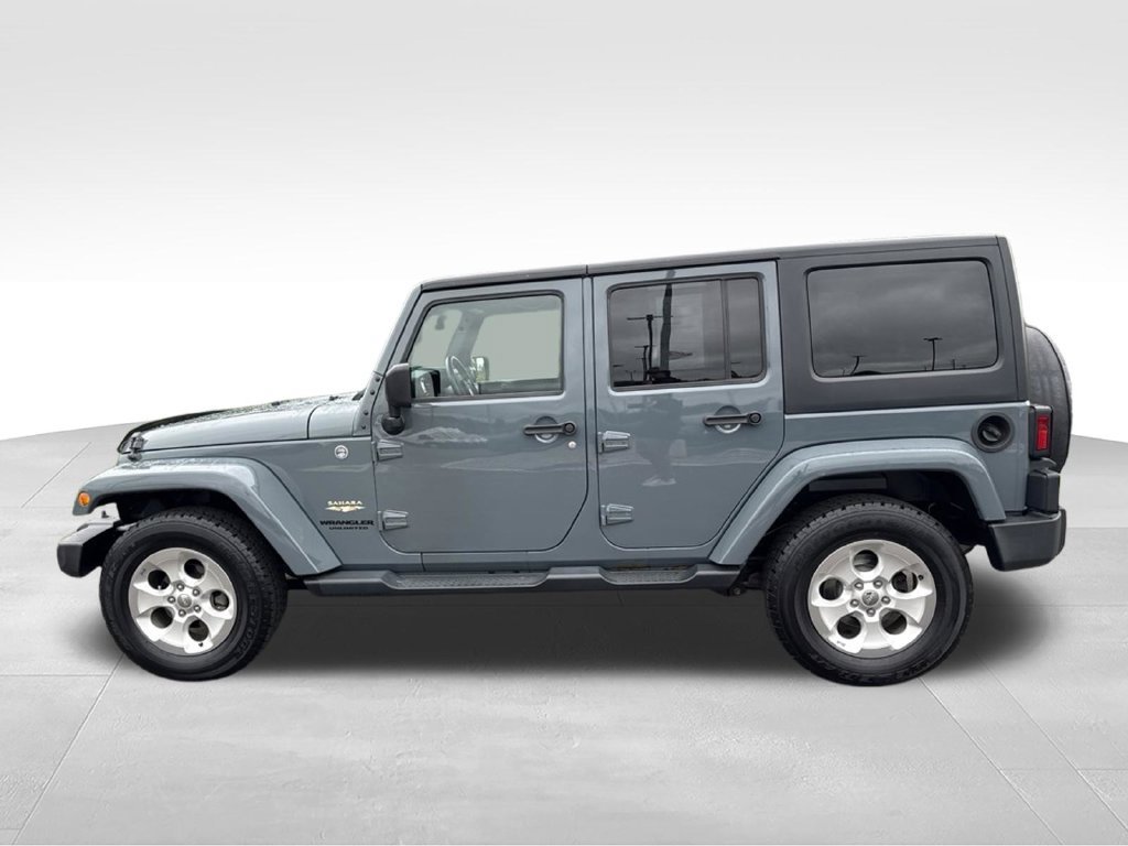 Used 2015 Jeep Wrangler Unlimited Sahara w/ Trailer Tow Group AWD/4WD image 6