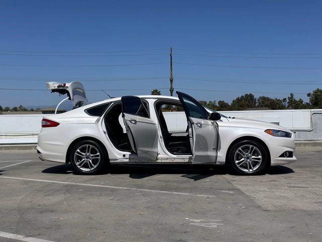Used 2016 Ford Fusion Energi Titanium w/ Driver Assist Package FWD image 30