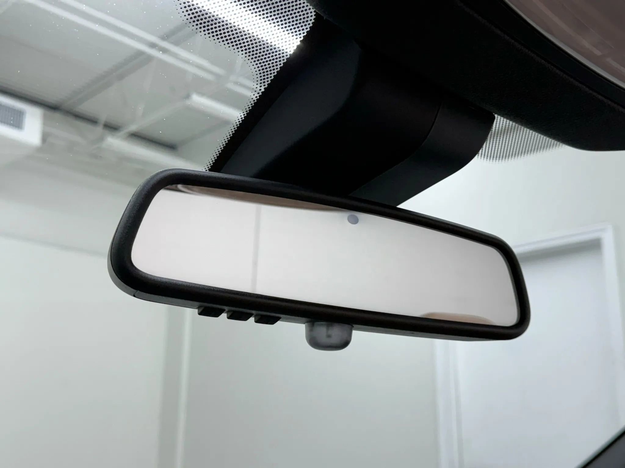 Used 2016 BMW M4 Convertible image 31