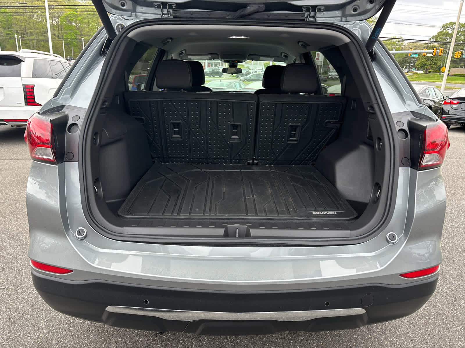 Certified 2024 Chevrolet Equinox LT w/ LPO, Floor Liner Package FWD image 24