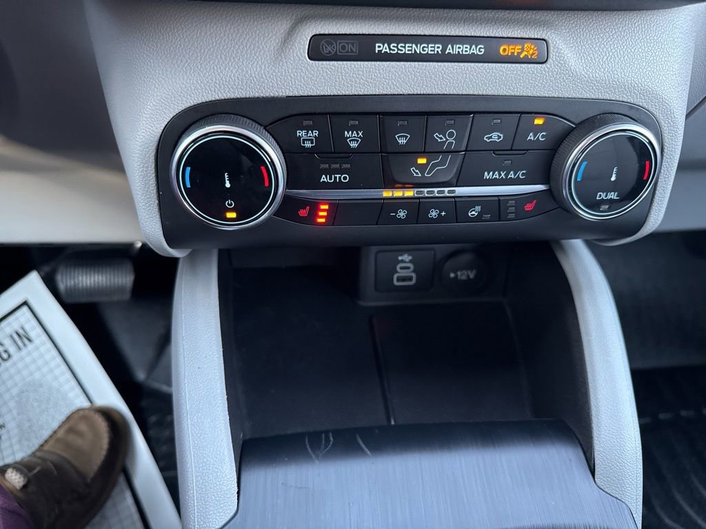 Used 2024 Ford Escape Active w/ Cold Weather Package image 27