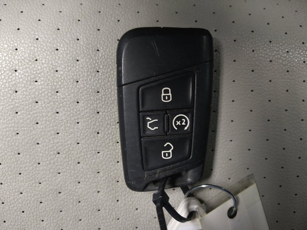 Used 2019 Volkswagen Jetta R-Line w/ R-Line Cold Weather Package image 32