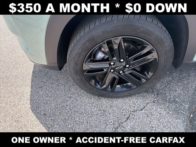 Used 2024 Chevrolet Trax ACTIV w/ Sunroof Package FWD image 9
