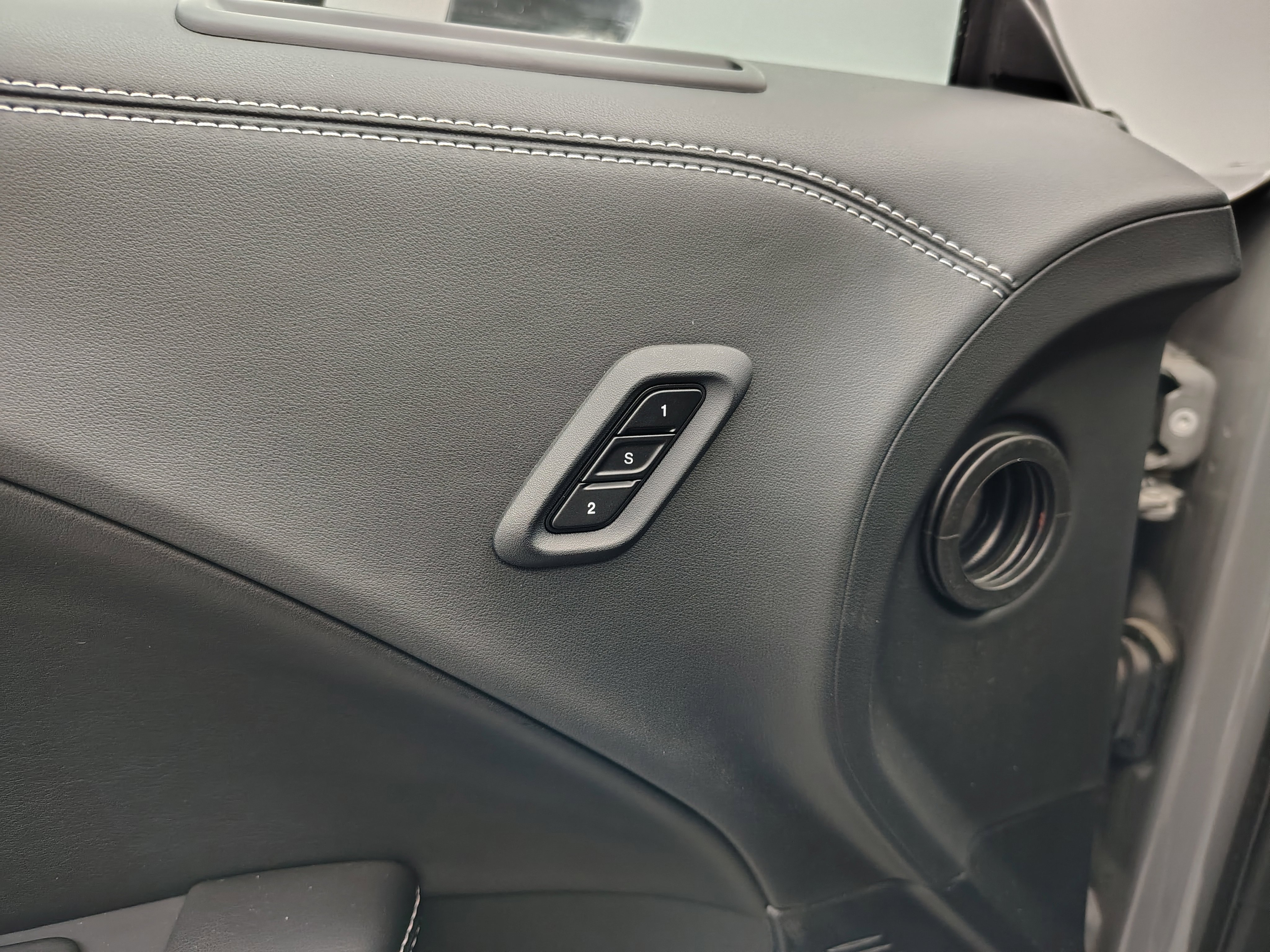 Used 2023 Dodge Challenger SRT Hellcat image 40