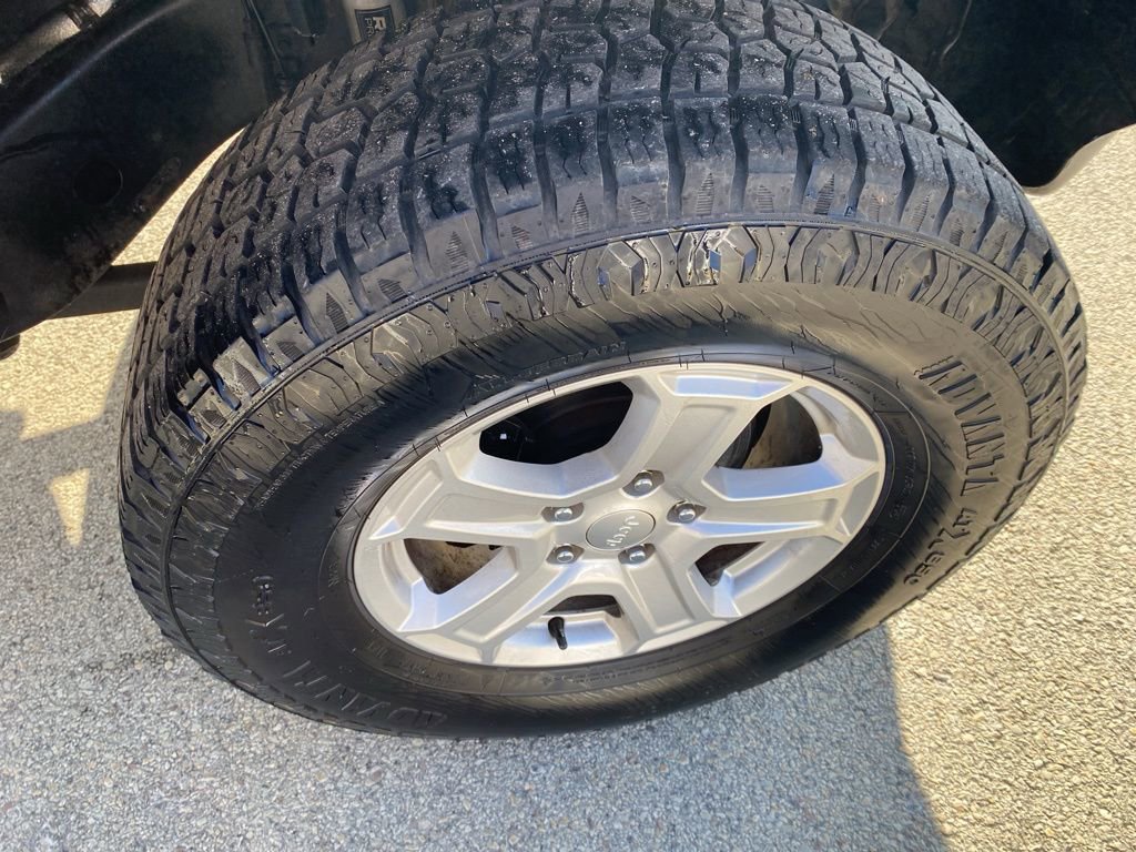 Used 2014 Jeep Wrangler Sport image 7