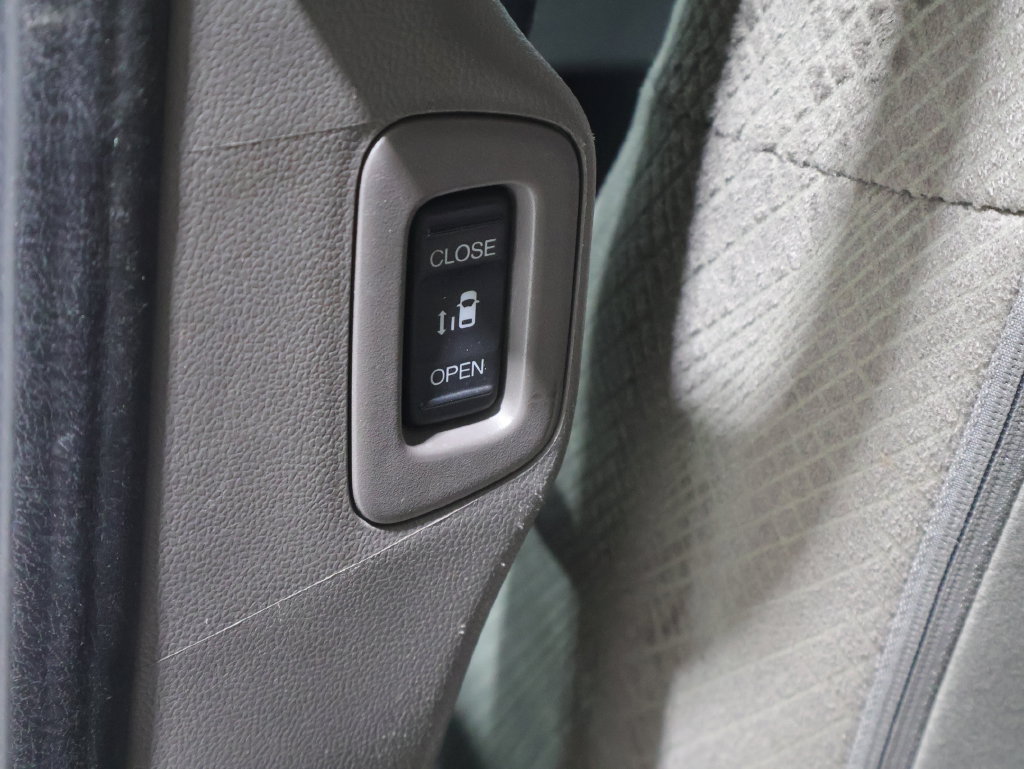 Used 2015 Honda Odyssey EX image 23