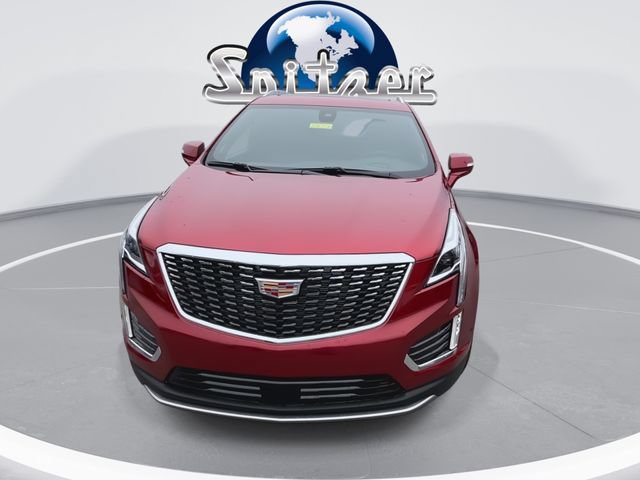 New 2026 Cadillac XT5 Premium Luxury w/ Driver Assist Package AWD/4WD image 3
