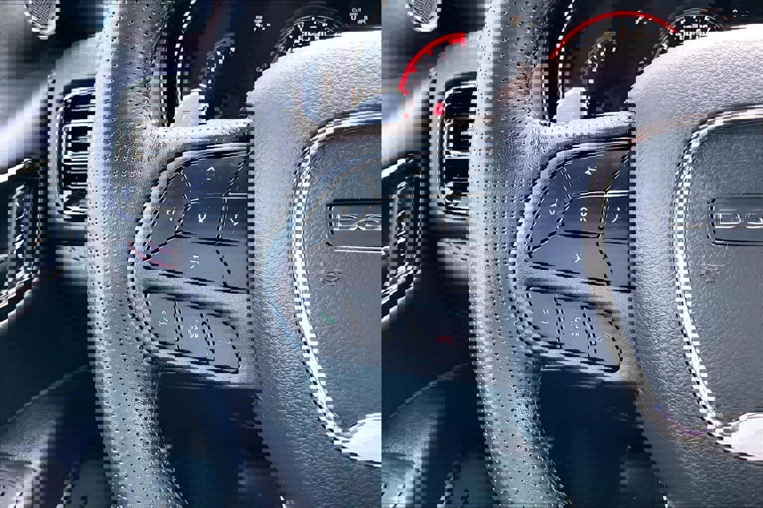 Used 2025 Dodge Durango GT image 24