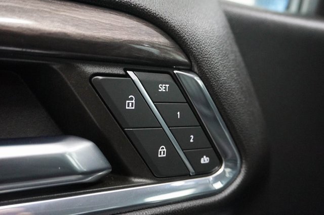 Used 2024 Chevrolet Silverado 1500 LTZ w/ LTZ Premium Package image 15