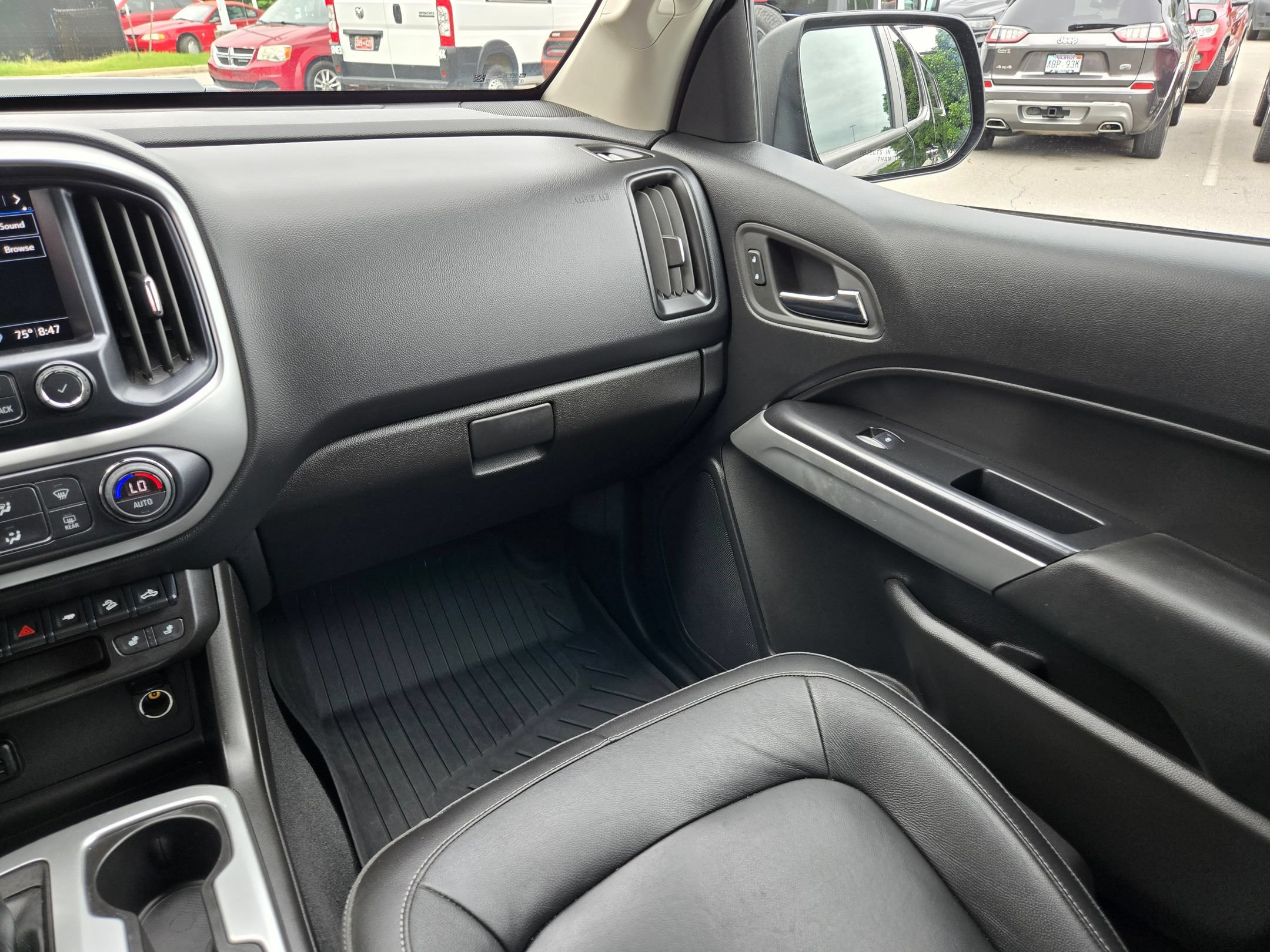 Used 2022 Chevrolet Colorado ZR2 AWD/4WD image 11