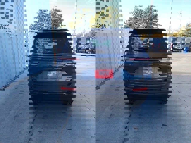 New 2025 Jeep Grand Cherokee Limited image 18