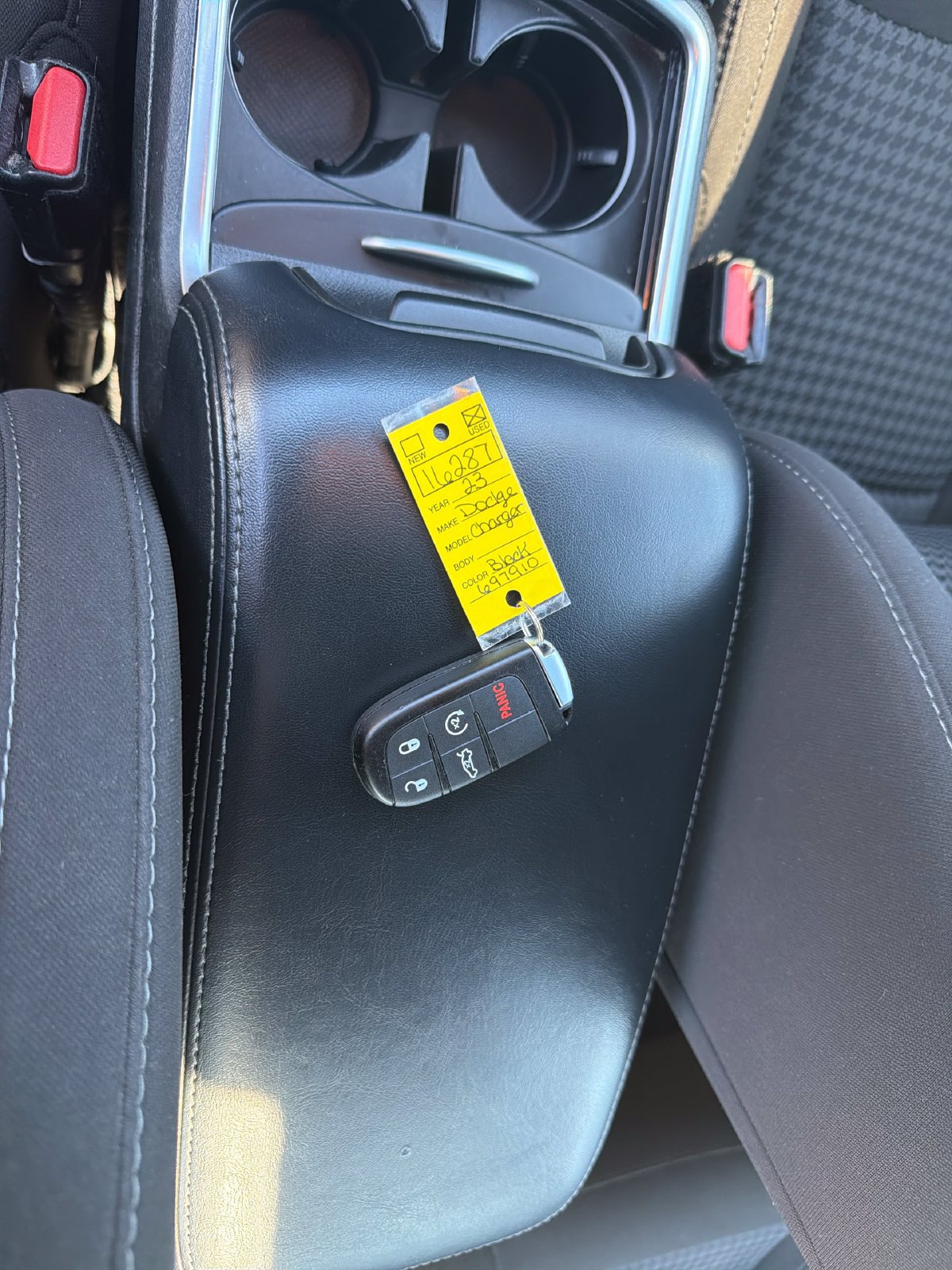 Used 2023 Dodge Charger SXT w/ Cold Weather Package RWD image 33