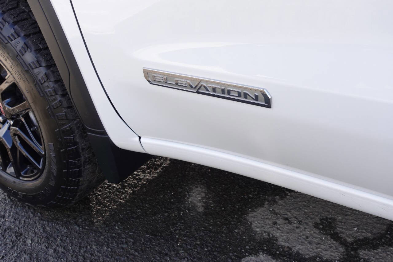 Used 2023 GMC Sierra 1500 Elevation AWD/4WD image 11