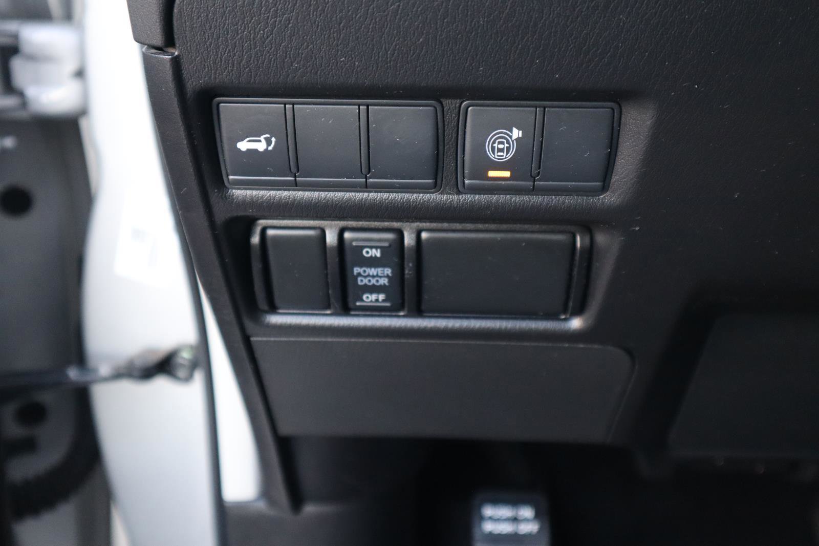 Used 2022 Nissan Armada SL image 39