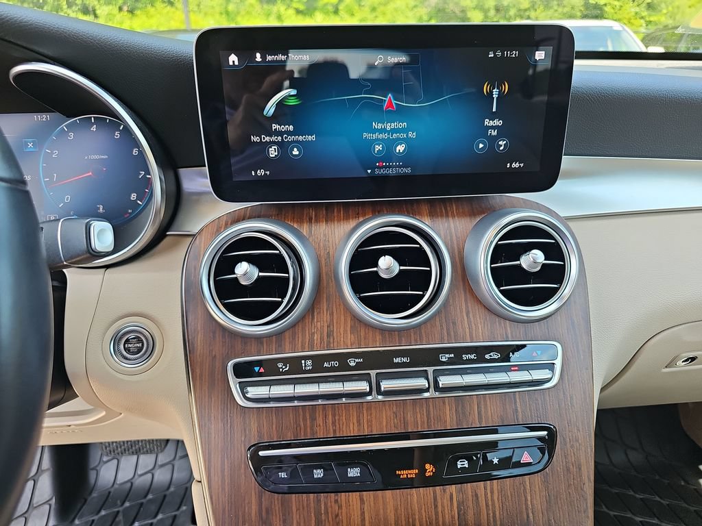 Used 2022 Mercedes-Benz GLC 300 4MATIC image 13