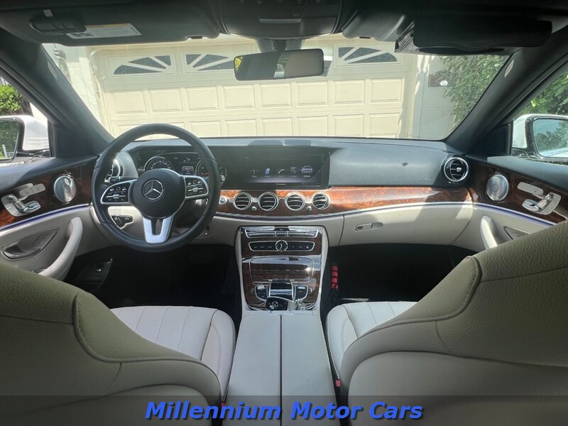 Used 2019 Mercedes-Benz E 300 4MATIC image 37