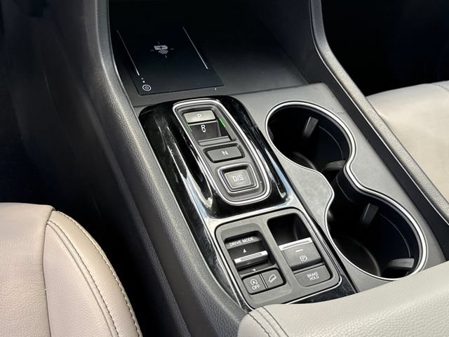 Used 2025 Honda Pilot Touring image 24