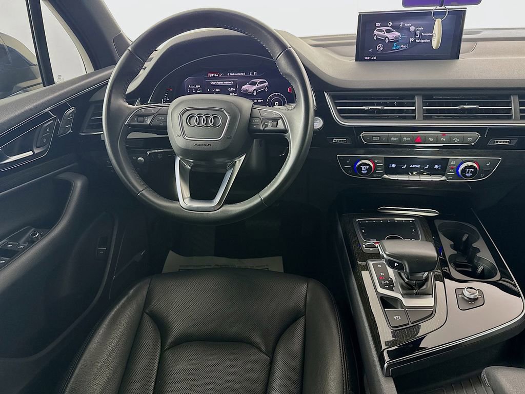Used 2019 Audi Q7 3.0T Prestige w/ Prestige Package AWD/4WD image 28